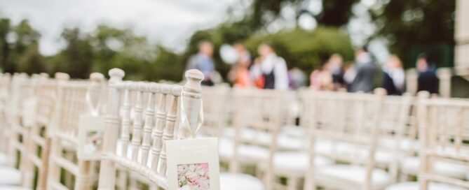 How To Choose A Wedding Officiant